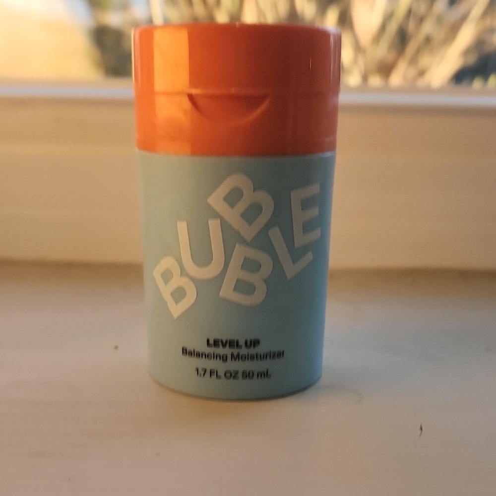 Bubble level up moisturizer